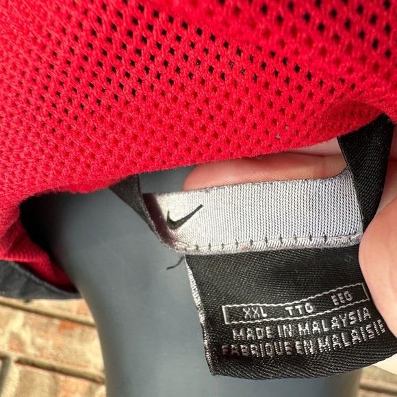 Vintage Y2K Nike Jacket‎ Men XXL Black Red Mesh Lined Hooded Breathable Pocket - Picture 8 of 9